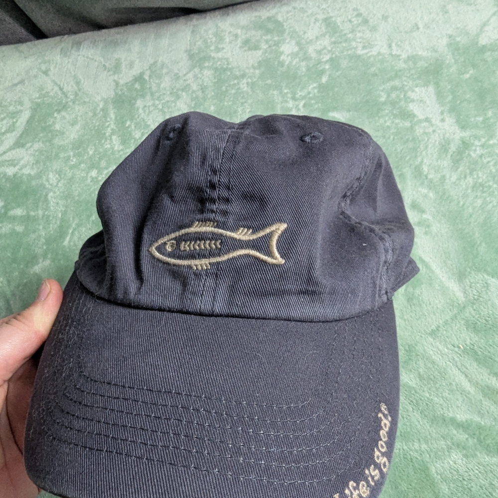 Life is Good Chill Cap Native Fish Dark Blue One Size